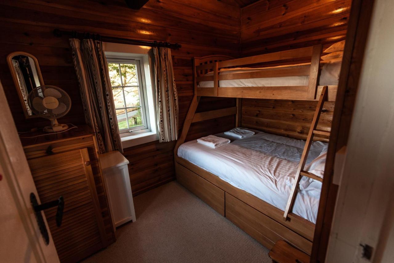 Rustic Log Cabin In Snowdonia By Seren Short Stays Trawsfynydd Extérieur photo
