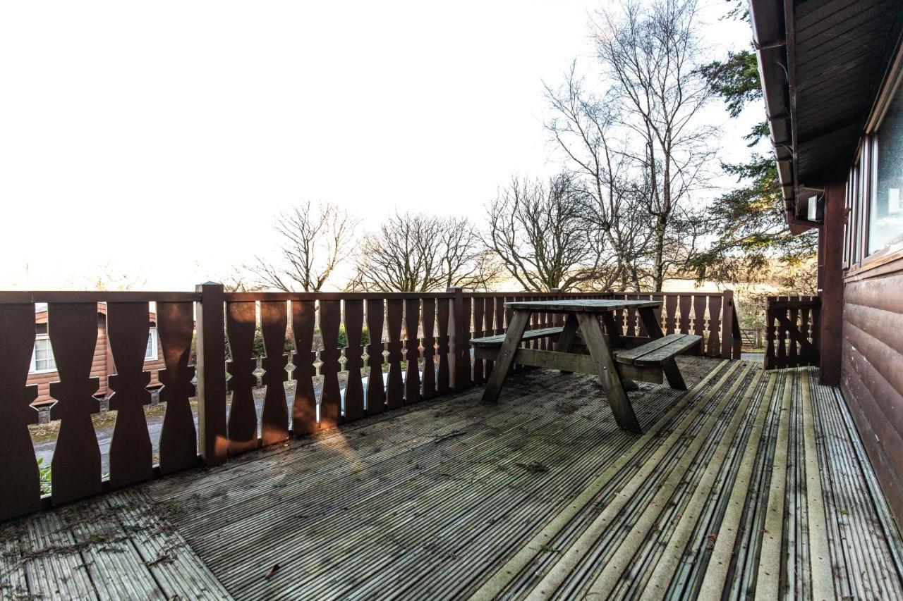 Rustic Log Cabin In Snowdonia By Seren Short Stays Trawsfynydd Extérieur photo