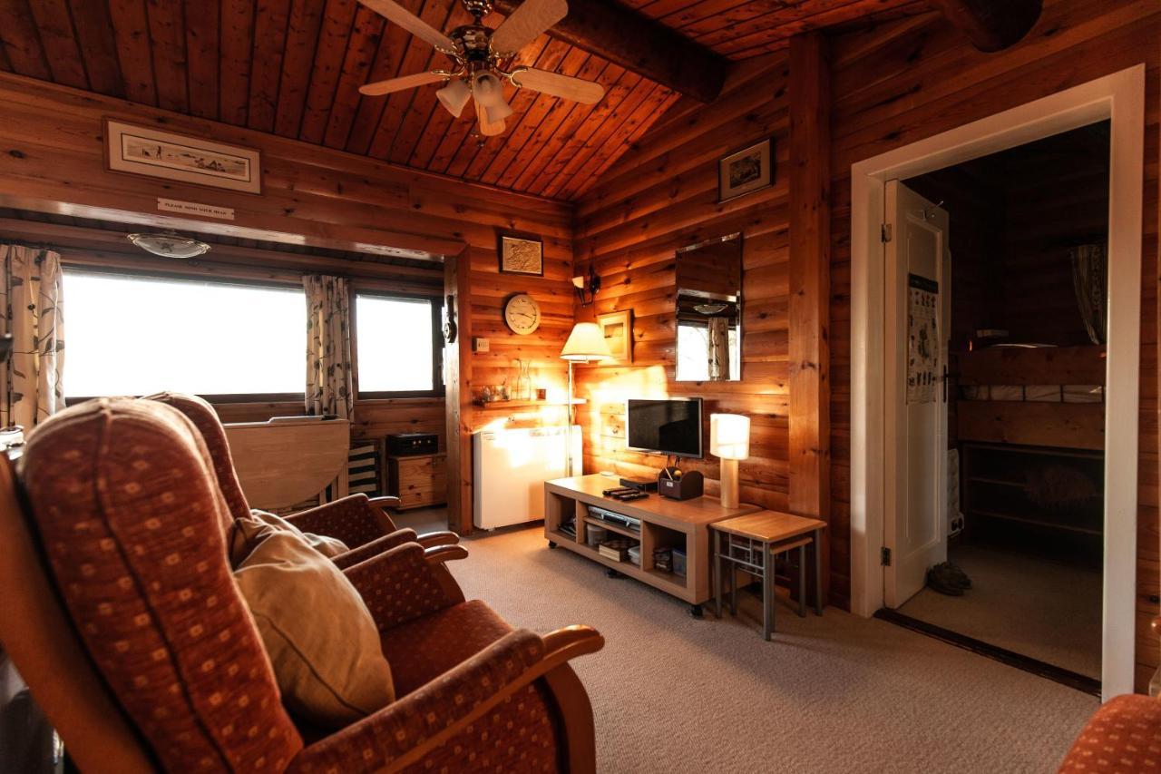 Rustic Log Cabin In Snowdonia By Seren Short Stays Trawsfynydd Extérieur photo